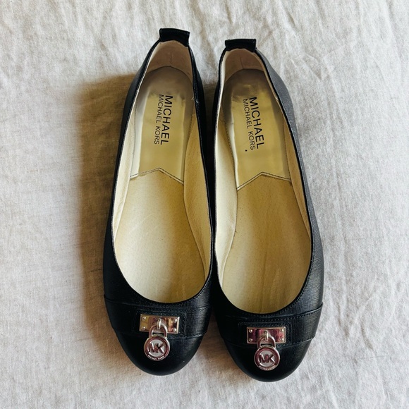 Michael Kors Black Women's Flats - Picture 2 of 5